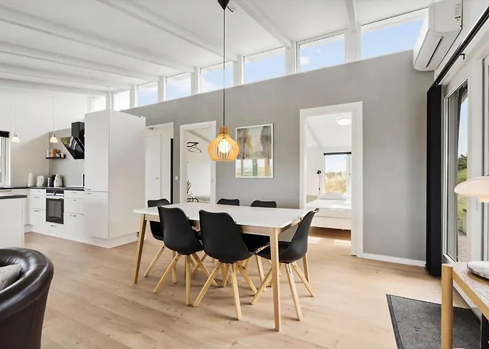 1164-ringkobing-magedalen-75 Nørby